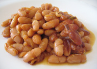 slow cooked boston baked beans