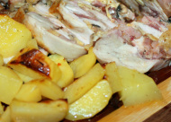 skillet chicken with potatoes & haricot vert