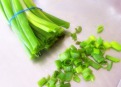 How easily chop chives.