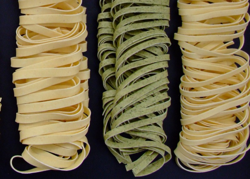 calories in plain pasta