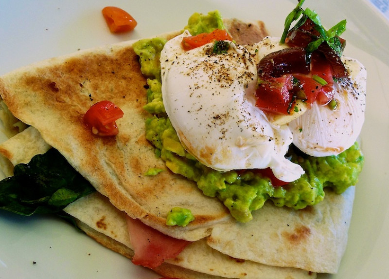 Black eyed pea salsa with cheese quesadillas recipe | 207 calories | Happy Forks