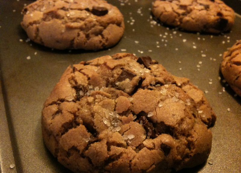 Chocolate chunk cookies recipe 472 calories Happy Forks