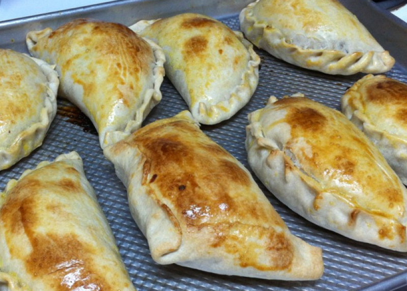 Curried pork empanadas recipe 328 calories Happy Forks