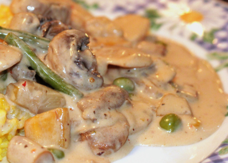 Creamy green beans and mushrooms recipe 61 calories Happy Forks