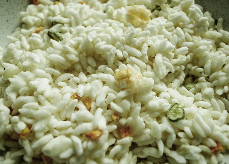 Rice pilaf with mushrooms and pine nuts recipe 154 calories Happy Forks