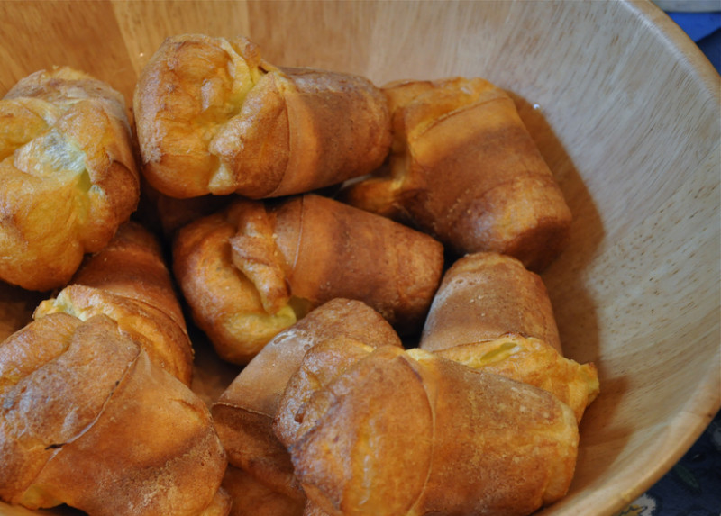 Seeded popovers recipe 192 calories Happy Forks