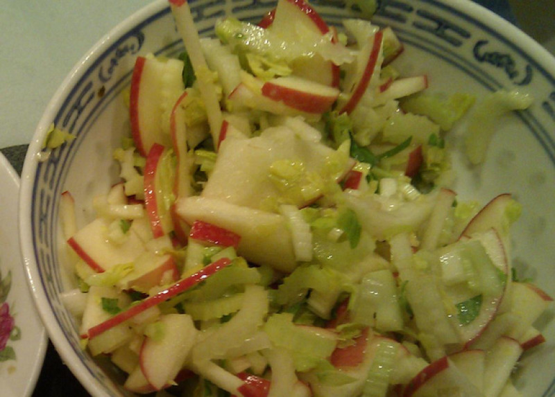 Heirloom apple salad recipe 98 calories Happy Forks