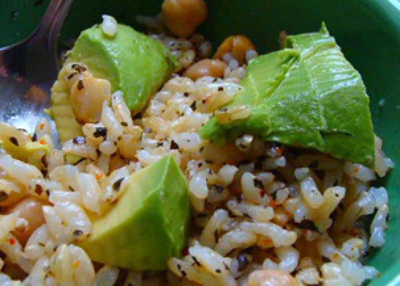 Avocado salad recipe | 210 calories | Happy Forks