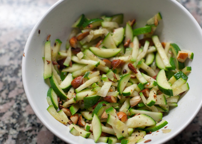 Quick zucchini sauté recipe 262 calories Happy Forks
