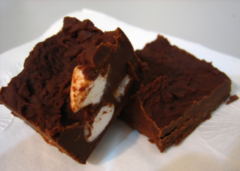 Marshmallow cream fudge recipe 433 calories Happy Forks