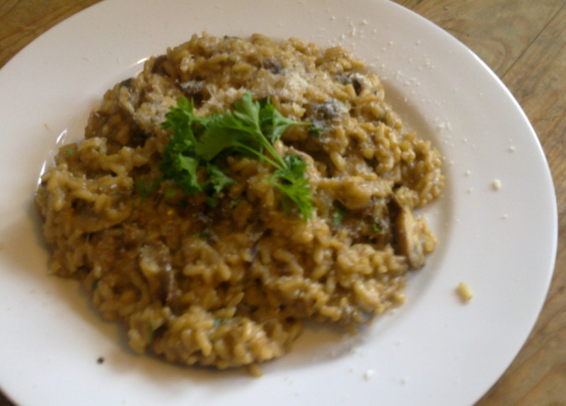 Artichoke freekeh risotto recipe | 101 calories | Happy Forks