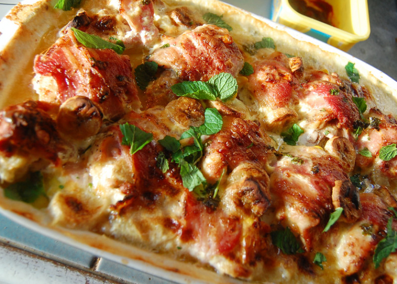 Easy chicken and bean bake recipe 192 calories Happy Forks