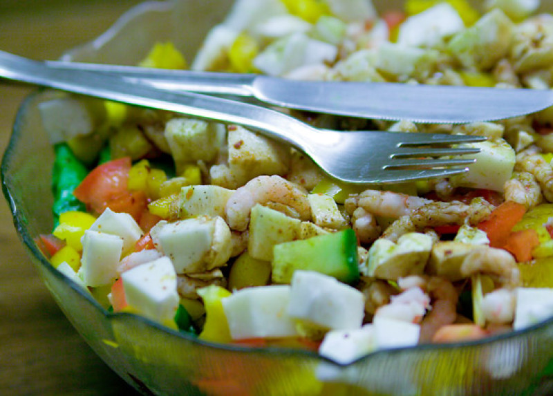 Avocado-shrimp salsa recipe | 82 calories | Happy Forks