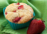strawberry oatmeal muffins