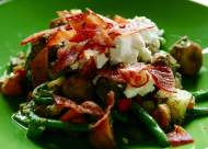 grilled bacon salad with arugula and balsamic