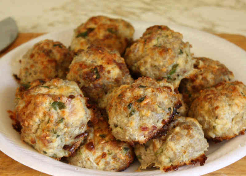 Turkey Mushroom Meatballs Recipe 31 Calories Happy Forks