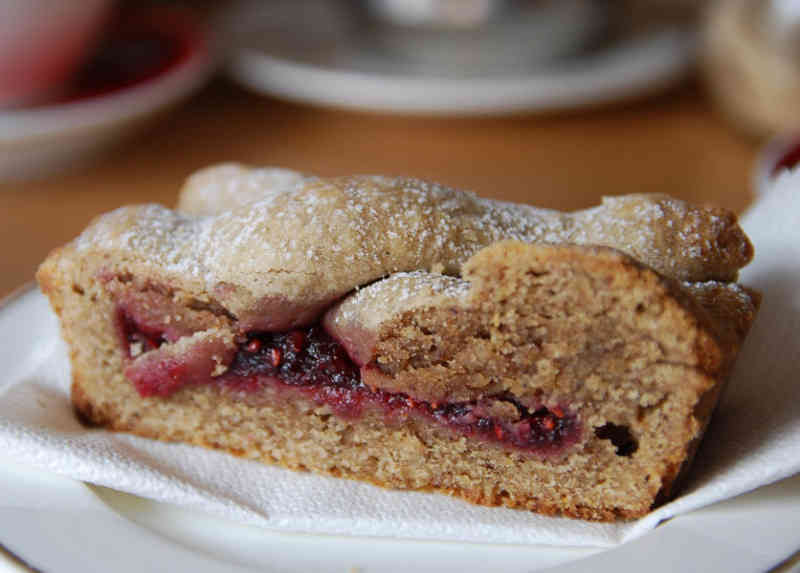 Linzer Torte Recipe 446 Calories Happy Forks